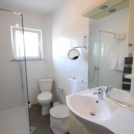 Апартаменты Pero Малинска